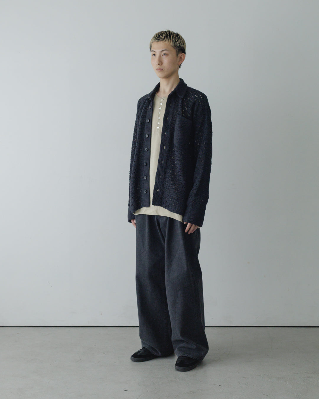 HAND KNITTING MESH SHIRT, BLACK
