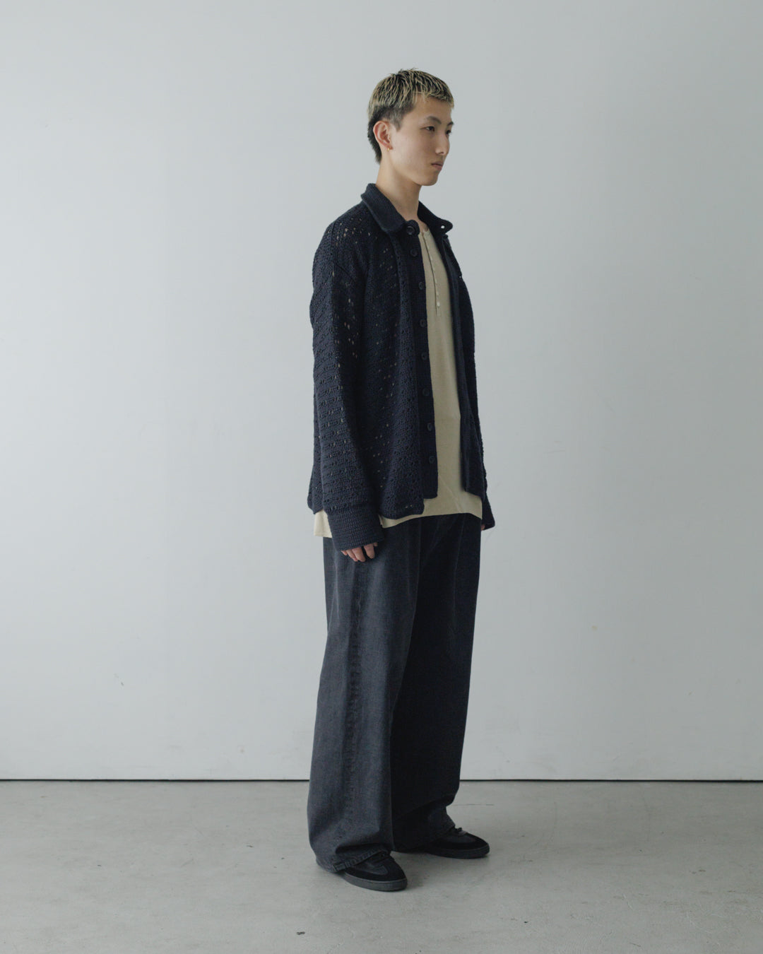 HAND KNITTING MESH SHIRT, BLACK